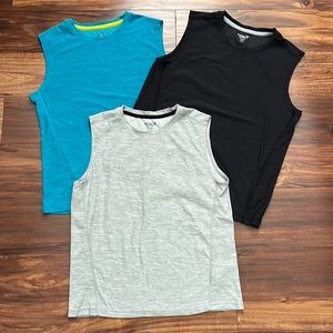 Lot of 3 Old Navy Tank Tops, M/8